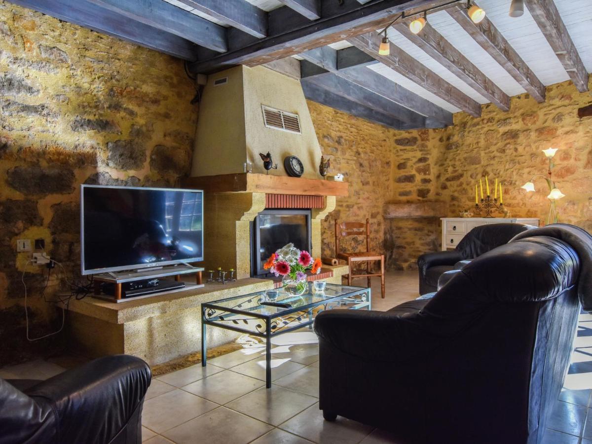 Cosy Holiday Home In Lantheuil With Garden Villefranche-du-Périgord Exterior foto