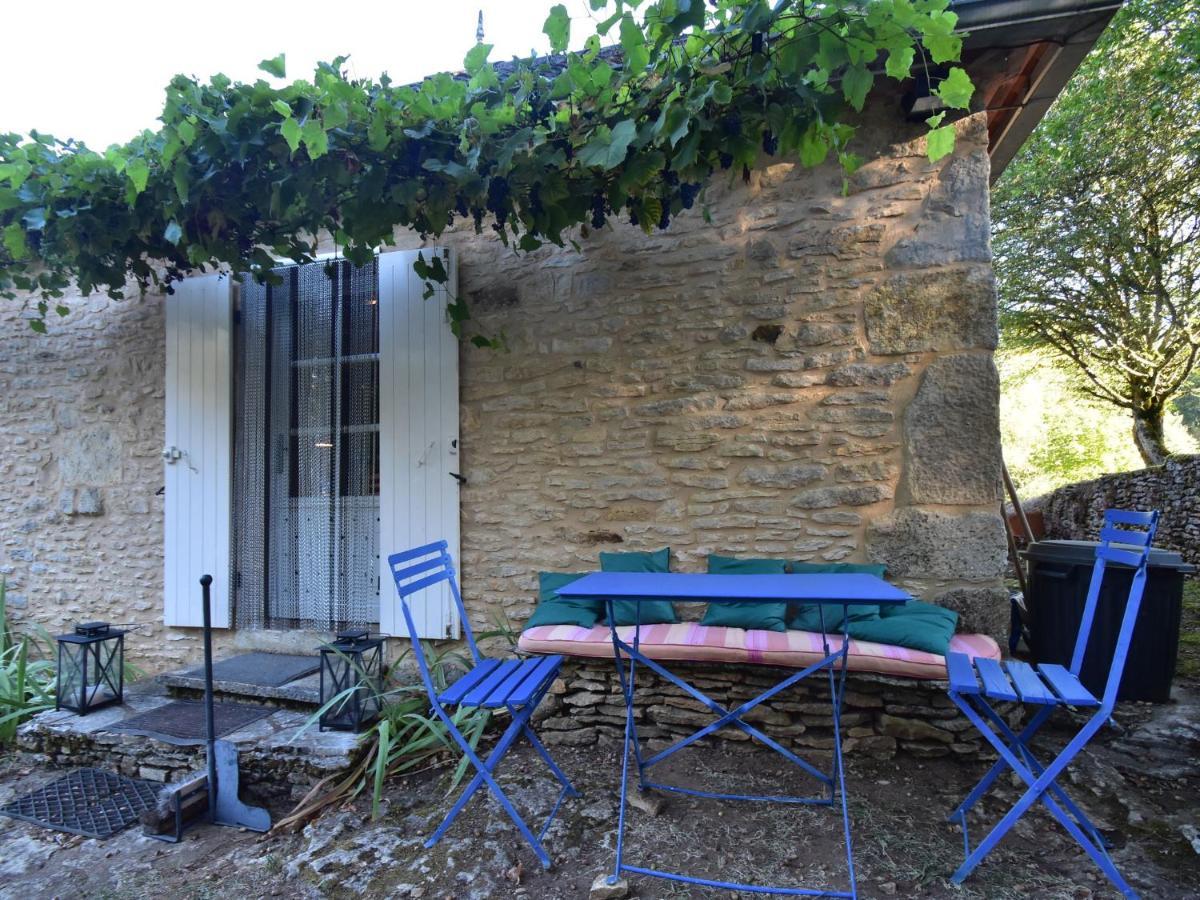 Cosy Holiday Home In Lantheuil With Garden Villefranche-du-Périgord Exterior foto