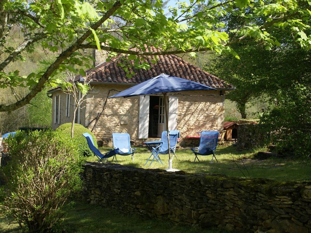 Cosy Holiday Home In Lantheuil With Garden Villefranche-du-Périgord Exterior foto