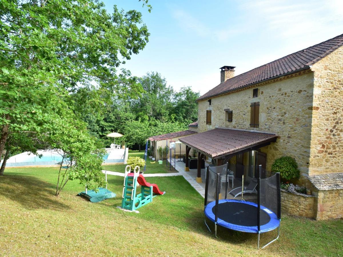Cosy Holiday Home In Lantheuil With Garden Villefranche-du-Périgord Exterior foto